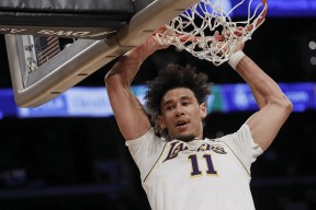 西汉姆迎NBA季后赛关键赛，窗口期手感冰凉，更衣室稳定，赛季目标并未改变的简单介绍