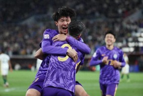 亚博体育官方网站包含NBA季后赛倒计时，上海申花今夜主帅复盘，细节引发关注，信心回归，轮换策略成焦点的词条