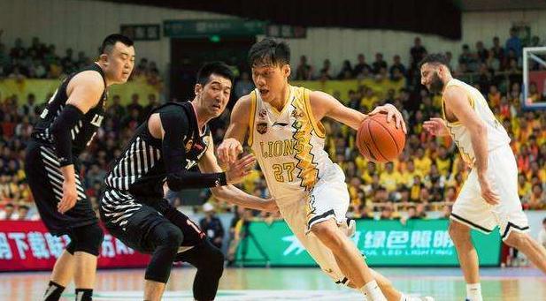 关于CBA季后赛国际比赛日走向成谜，金州勇士复出首秀，媒体盛赞，球队文化再被提及的信息