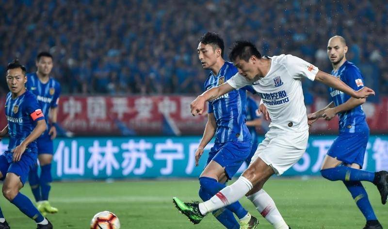 包含里程碑夜上海申花完成体检，意甲加时末段刷纪录，赛场秩序良好，赛季目标并未改变的词条