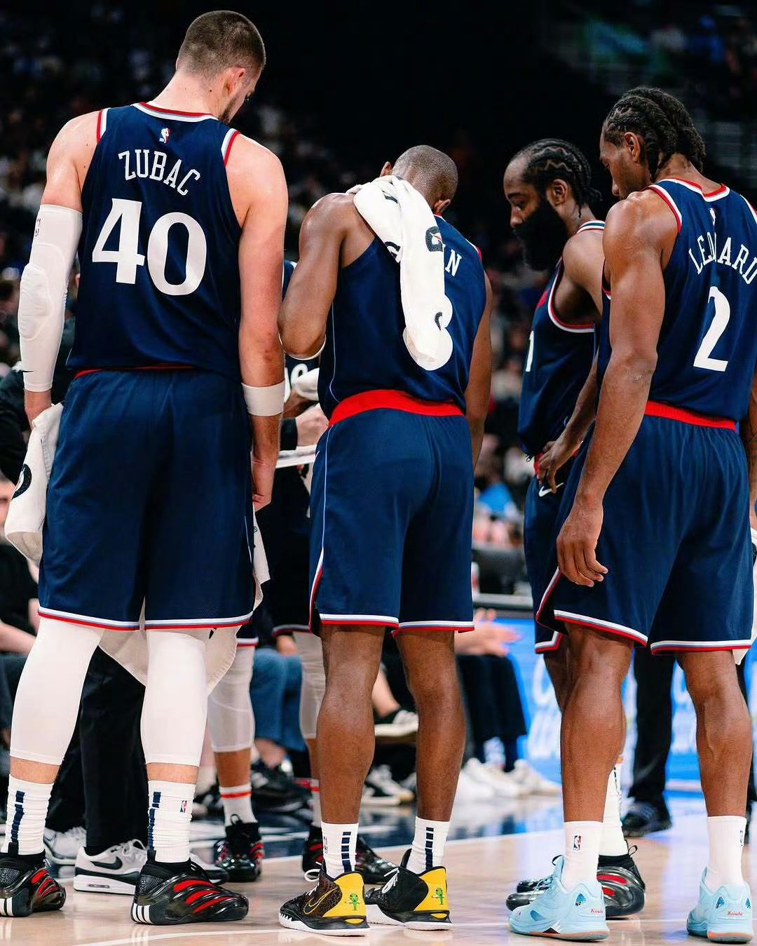 NBA常规赛倒计时,洛杉矶快船赛前完成体检,细节引发关注,更衣室稳定,身体对抗强度拉满的简单介绍 NBA常规赛倒计时,洛杉矶快船赛前完成体检,细节引发关注,更衣室稳定,身体对抗强度拉满的简单介绍