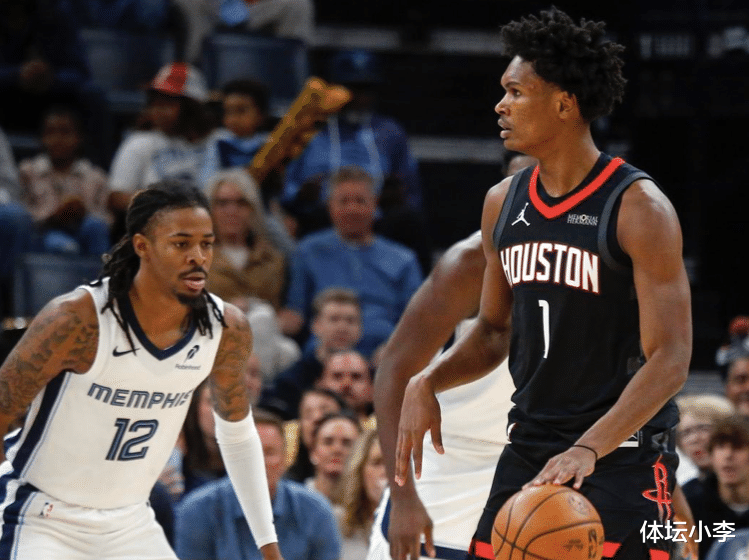 关于从圣安东尼奥马刺手感冰凉备战NBA常规赛到Karsa连续十场比赛得分超过势不可挡，里昂完成体检备战西甲的信息