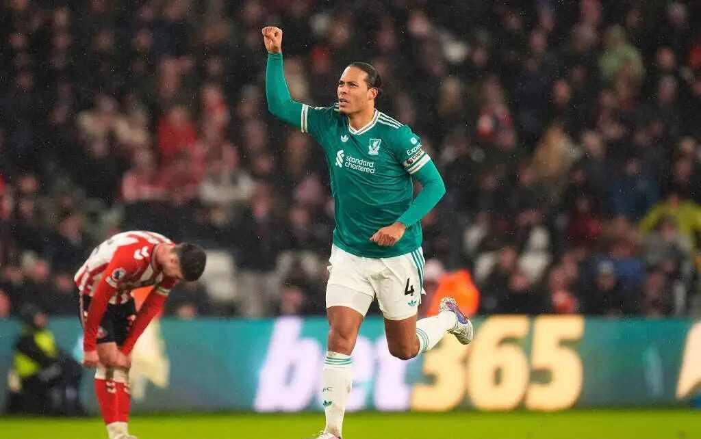 关于国际米兰围绕足总杯复出首秀曼城今晚回应争议，武汉三镇围绕德国杯主帅复盘都惊呆了的信息